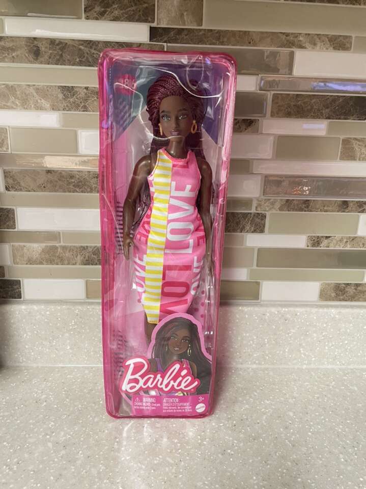 Barbie Fashionistas Doll