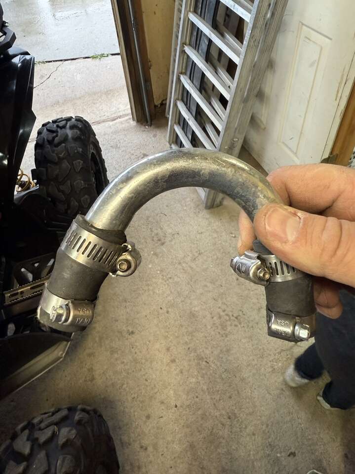 Yamaha Banshee Intake Crossover Tube