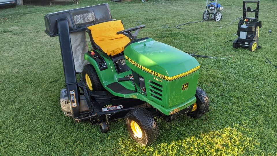 John Deere STX46