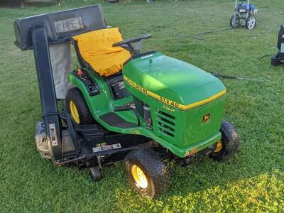 John Deere STX46