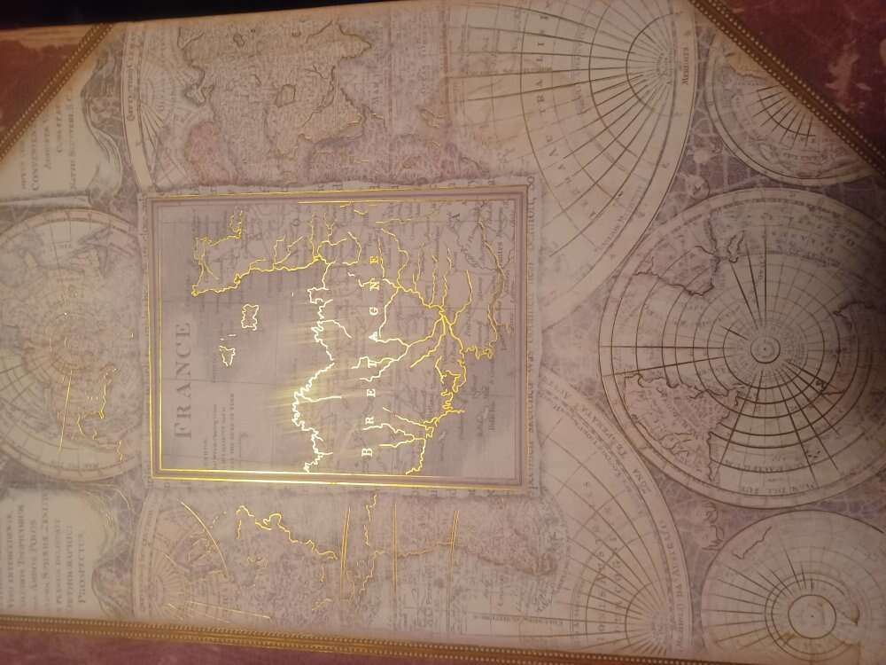 Cute little storage box