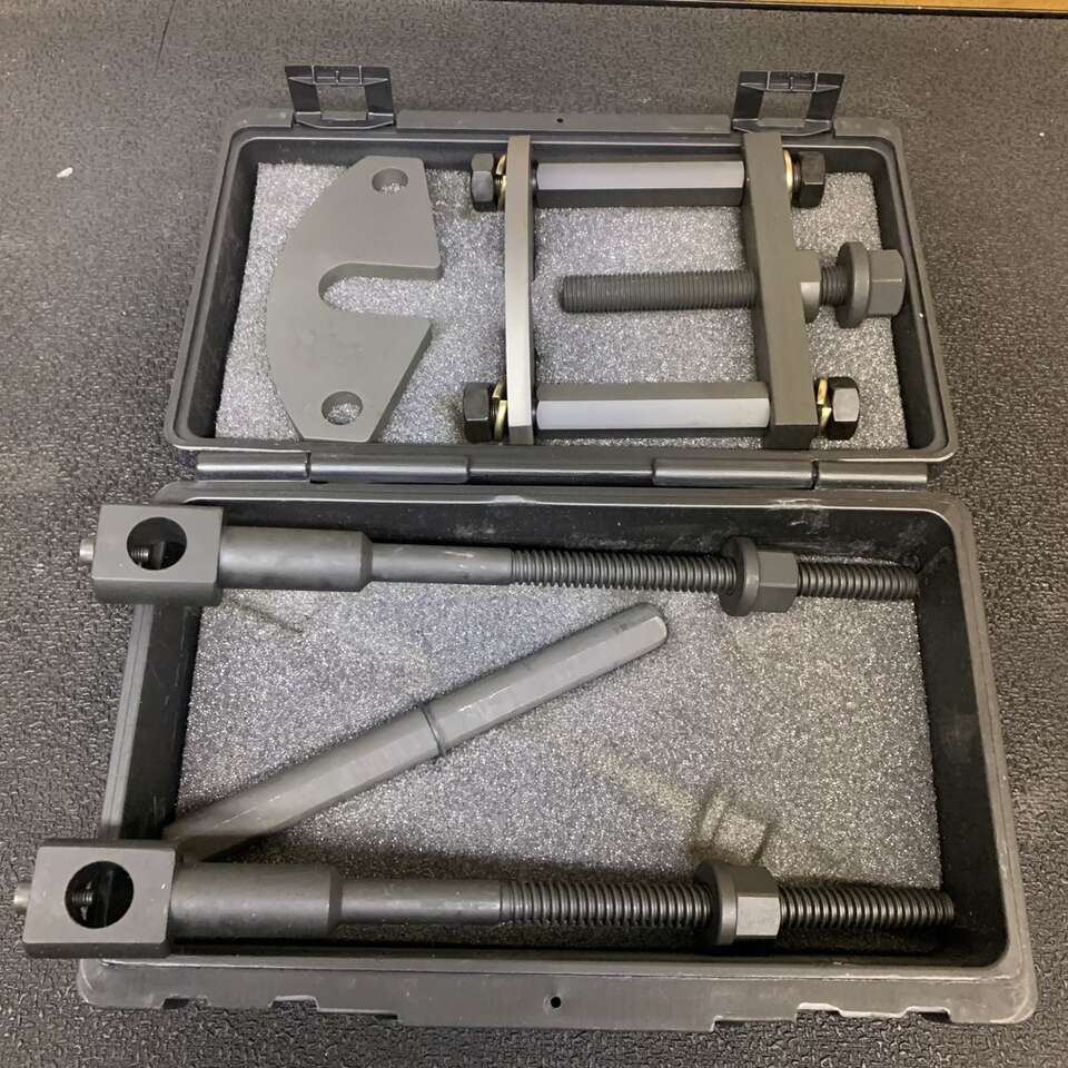 BMW Front Control Arm Tool