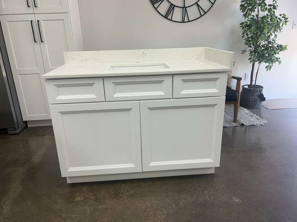 48 Inch Shaker White 2 Drawer Vanity Quartz Top