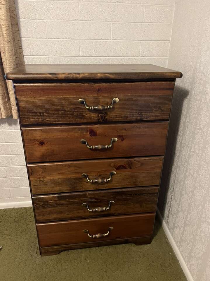 Dresser / Chest of Drawers Furniture