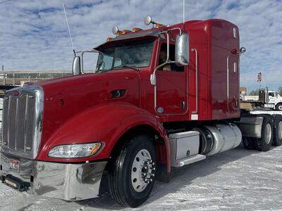 Price Reduction! 2014 Peterbilt 386 Semi Tractor