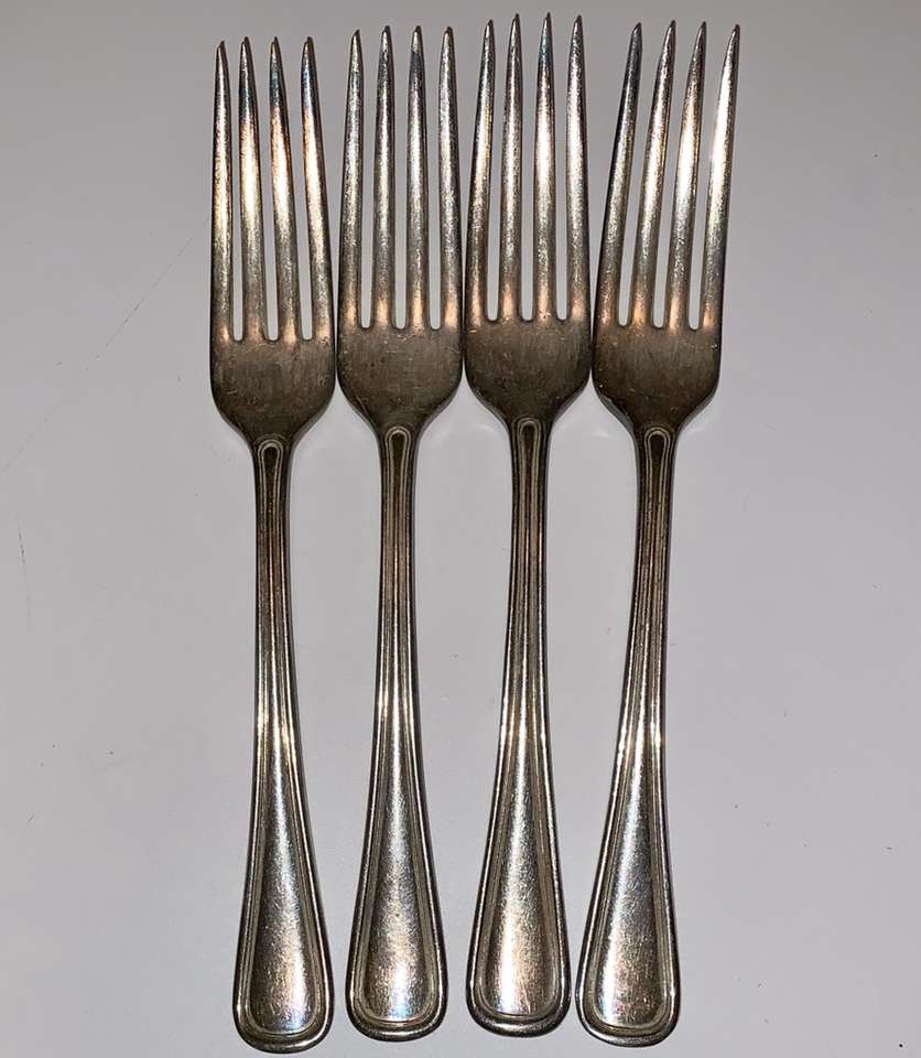 Silverware Silver Plate Oneida Dinner Forks Set