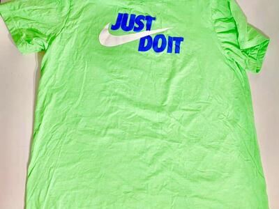 XXL Nike “Just Do It “ T-Shirt Cotton Bright Green