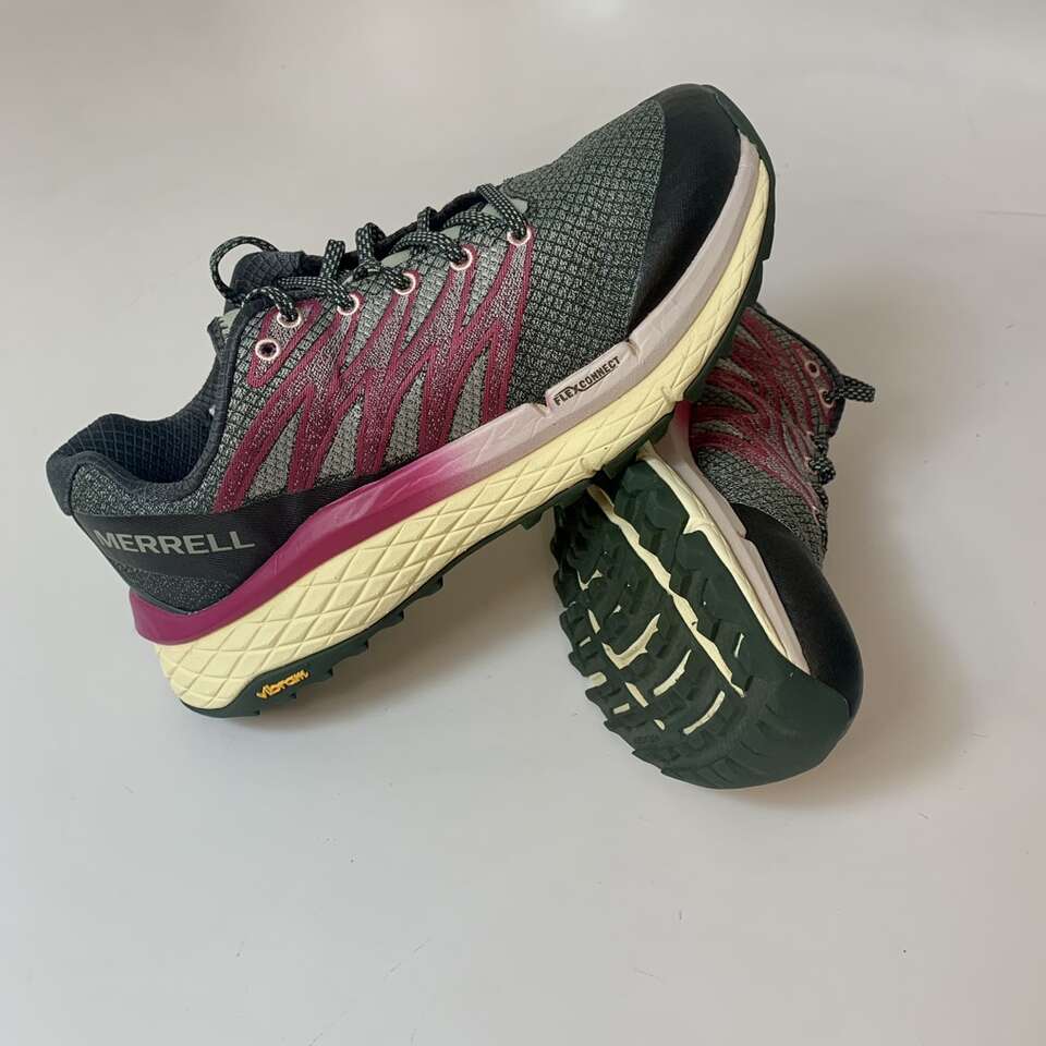 Merrell Womens Size 8.5 Rubato Running Trail Shoes