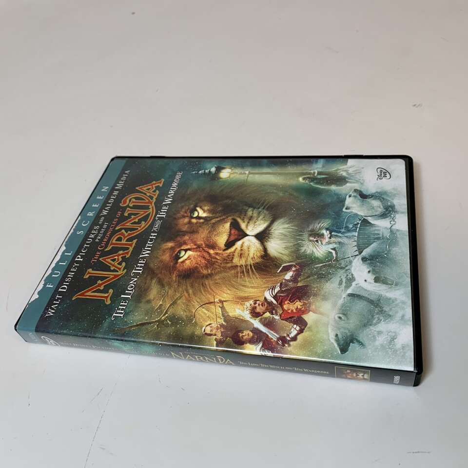 Two Narnia DVDs In One Case