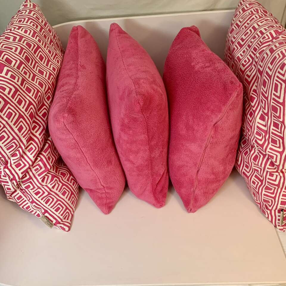 5 Designer Accent Pillows To Design Your Space