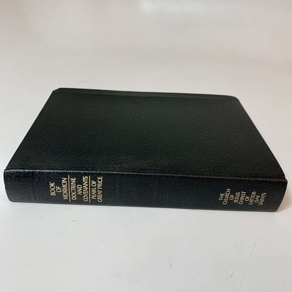 New Indexed Triple Combination Scriptures In Black