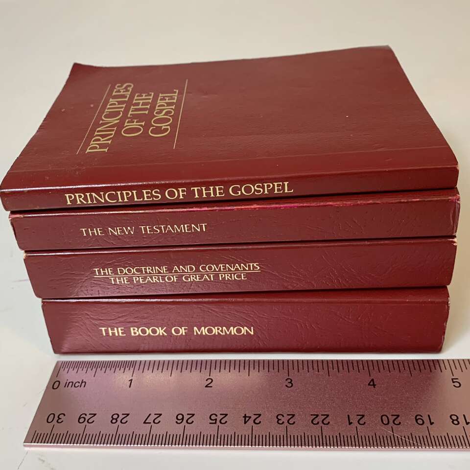 Mini Military Scriptures Set Deep Red