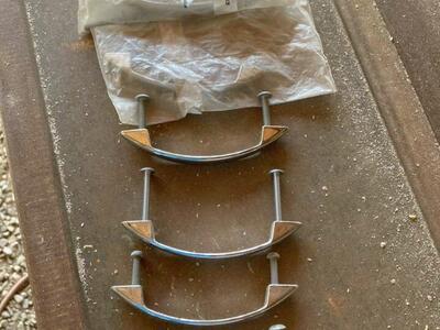 Cabinet Door Handles