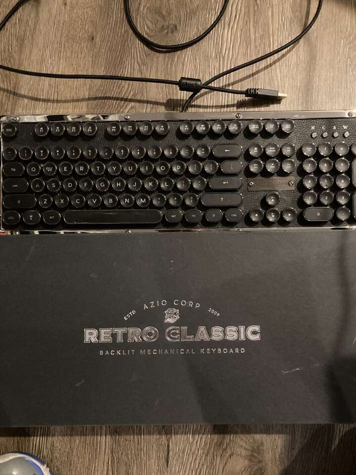 Retro Classic Keyboard $45 OBO