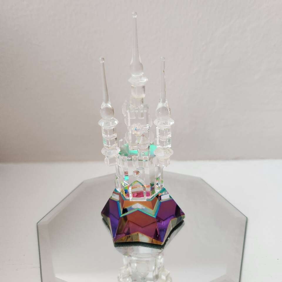 Iris Arc Crystal Rainbow Palace