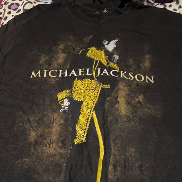 Michael Jackson T-Shirt  ( XL )