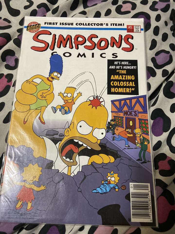 The First Issue Of SIMPSONS Comics
