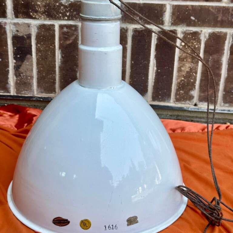 Vintage SMOOT-HOLLMAN Porcelain Metal Light Fixt