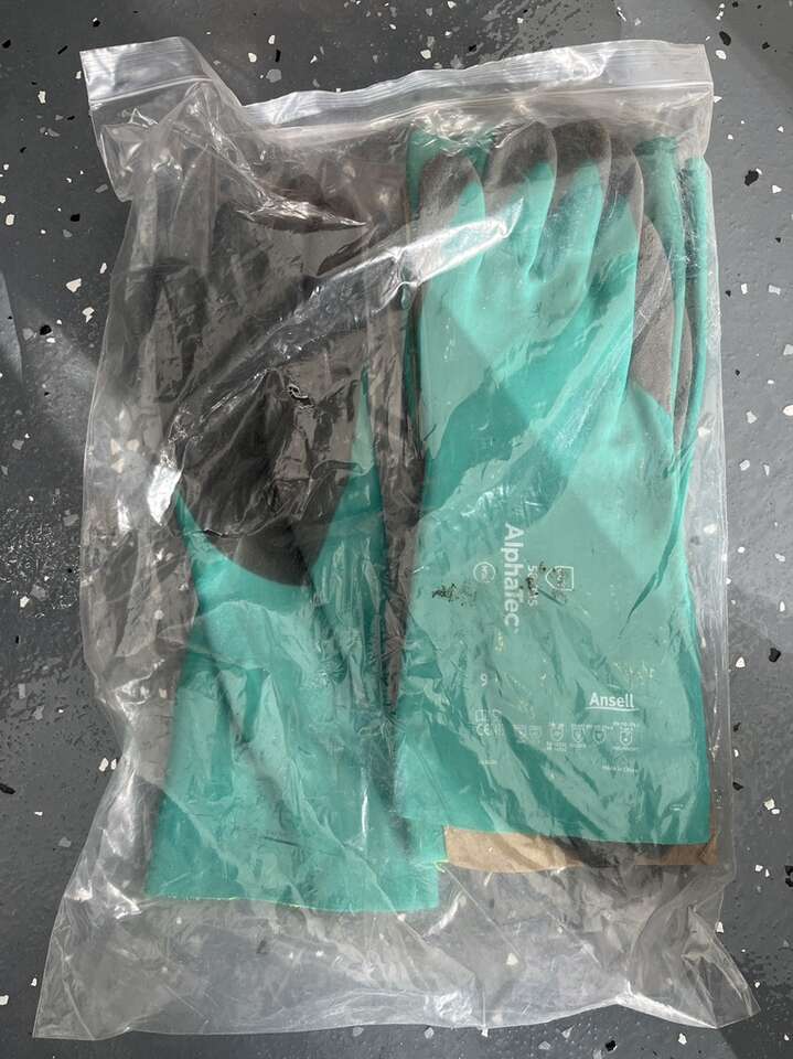 Chemical Resistant Gloves - Set Of 2