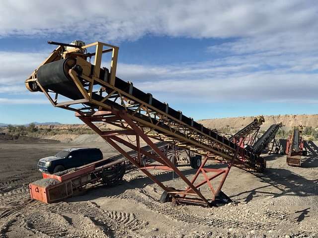 Conveyor Sales 36 in x 65 ft Portable Stacking Conveyor 36x65 # 3871