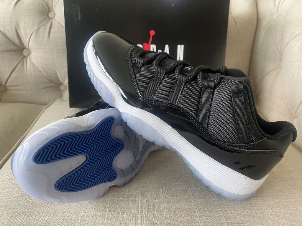 Nike Air Jordan 11 Retro Low “Space Jam”