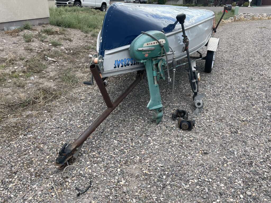 13' Fishing Boat