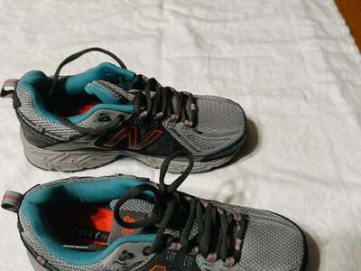 New Boys NEW BALANCE shoes