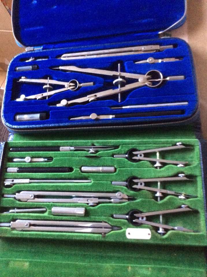 Drafting Sets And Supplies