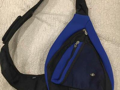 Body Glove Neoprene Sling Bag