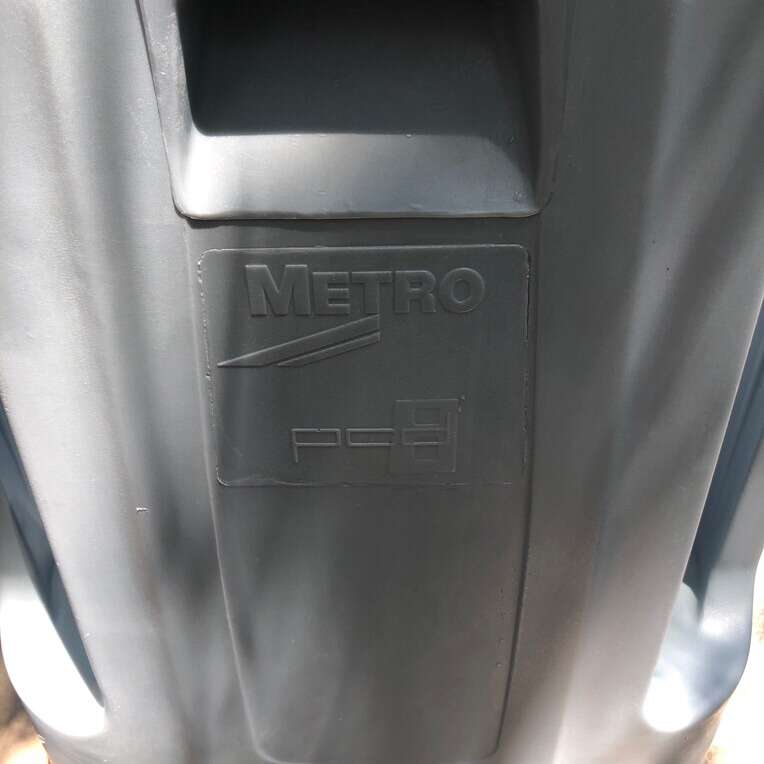 Metro poker chip dish cart PCD eight metro