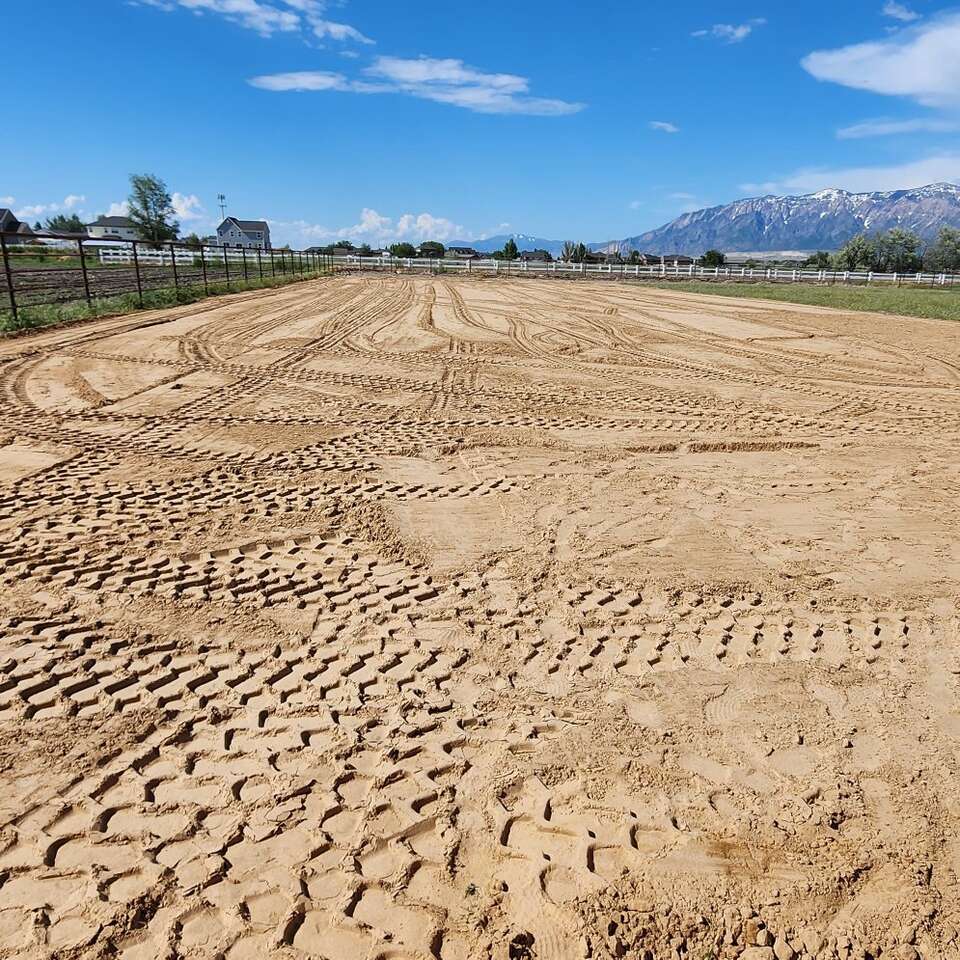 Horse Arena's, Natural Sand