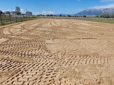 Horse Arena's, Natural Sand