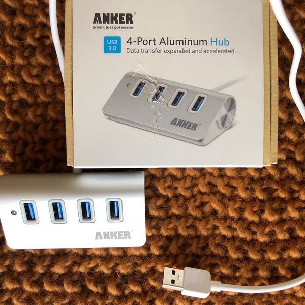 Anker 4 Port Aluminum Hub