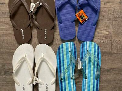 4 NEW FLIP FLOPS