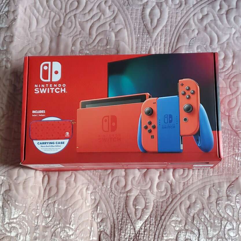 New Mario Red Nintendo Switch