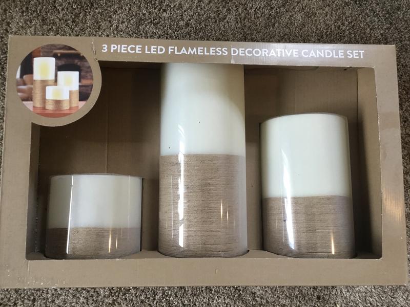 BEAUTIFUL BRAND NEW JUMBO LED FLAMELESS CANDLE SET