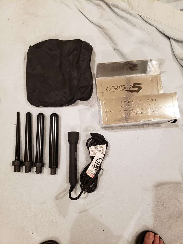 BRAND NEW CORTISIO 5-4IN1 INTERCHANGEABLE CERAMIC CURLING WANDS.