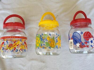 BRAND NEW GLASS 1/2 GALLON DRINK CONTAINER. W/HANDLE AND SPOUT. $5 EACH. CASH/VENMO ONLY