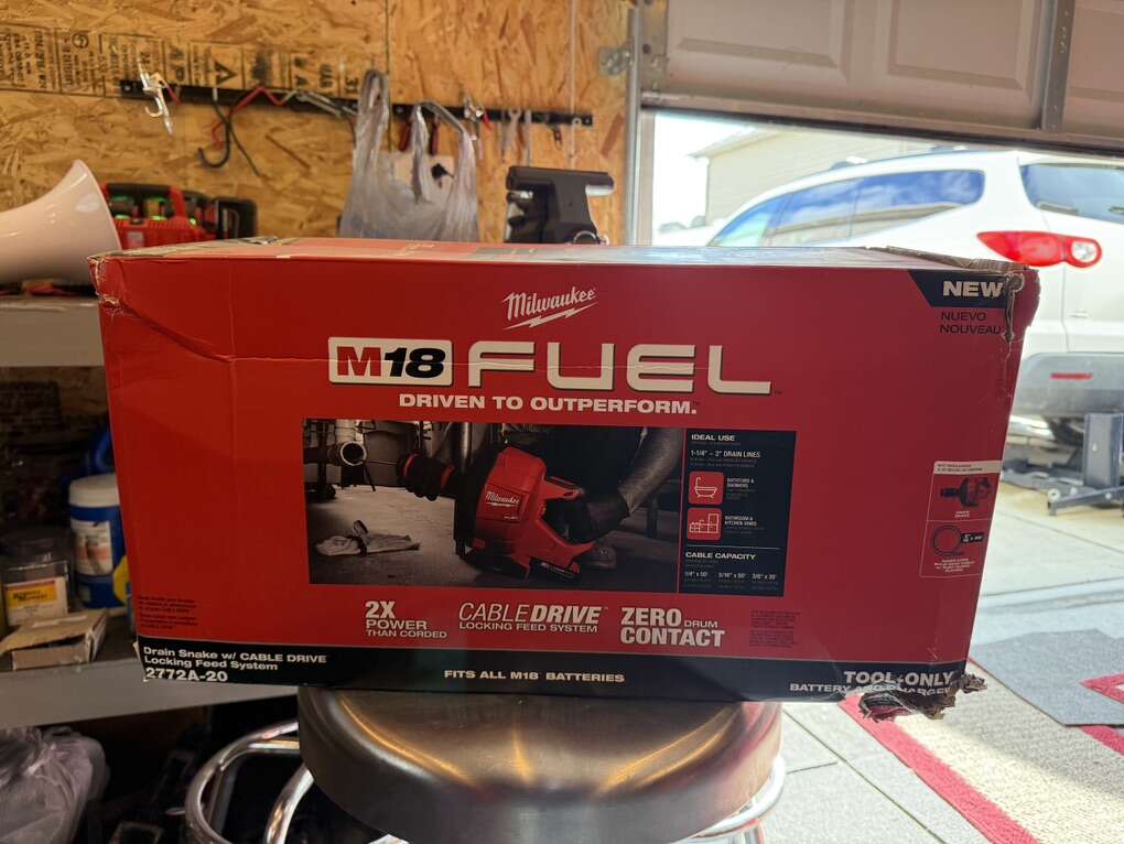 Milwaukee M18 Fuel Drain Snake Auger