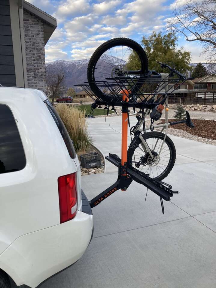 Alta Rack 6 Pack Bike Rack Rental