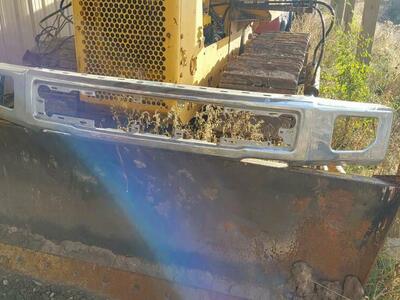 2016-2017 Ford front truck bumper.