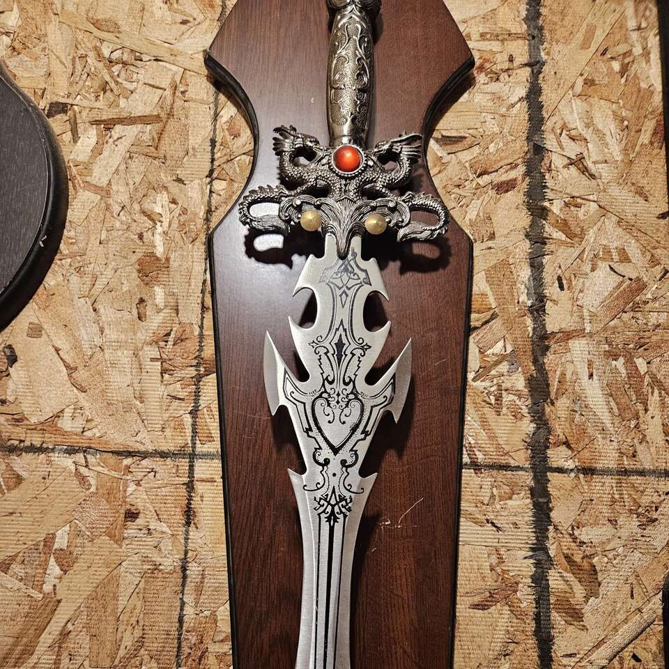 Decorative small sword