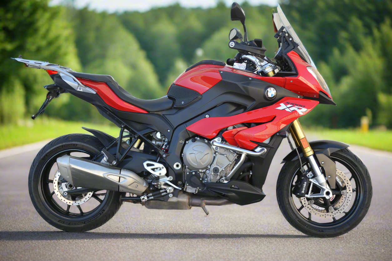 2016 BMW S1000XR - Sport Touring