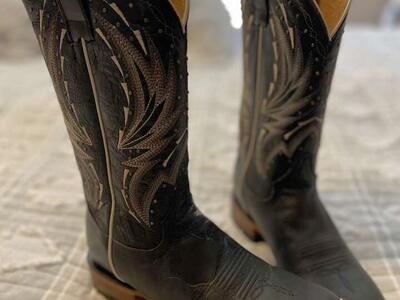 •Shyanne Black Womans Boot•