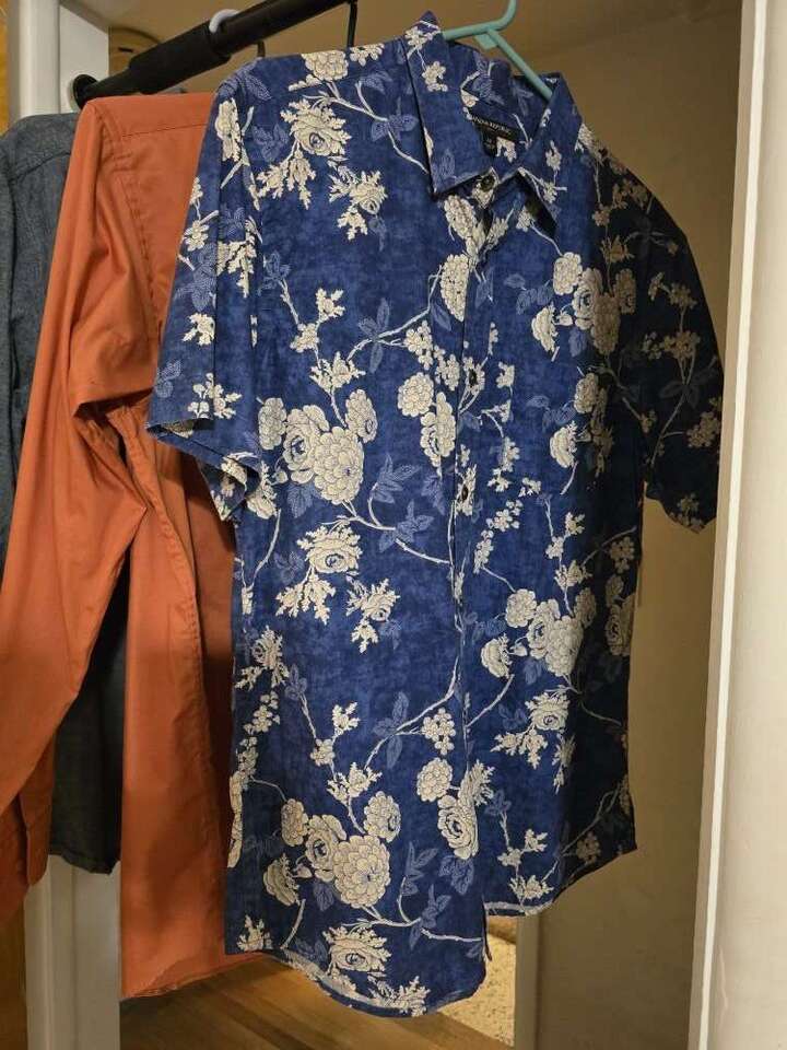 Really Nice Men's Medium Shirts Bundle