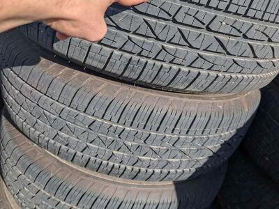 Used tires and takeoffs for lots of sizes of trucks and SUVs.