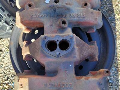 Ford y-block intake manifold