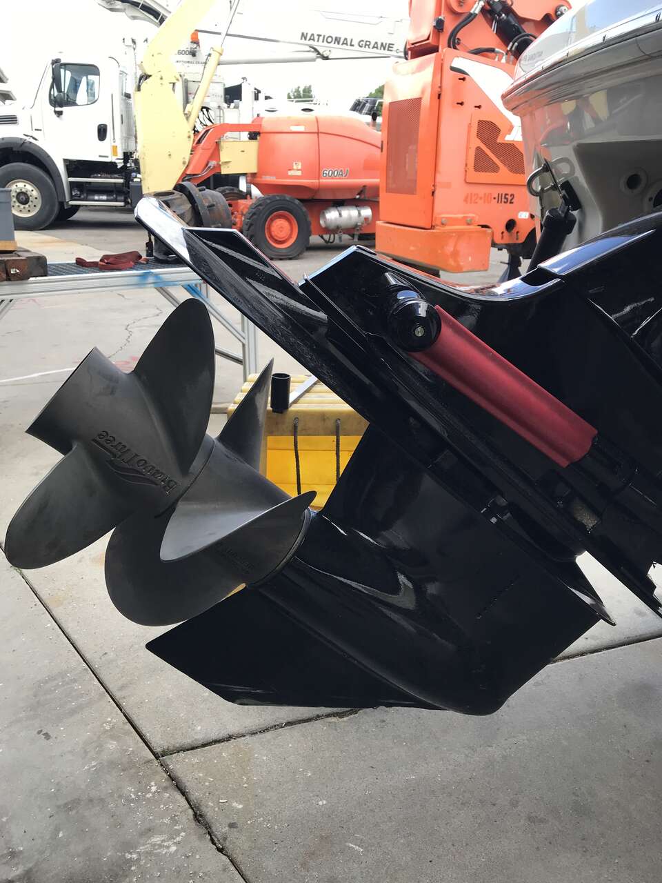 Mercury Bravo 3 Lower drive mercruiser