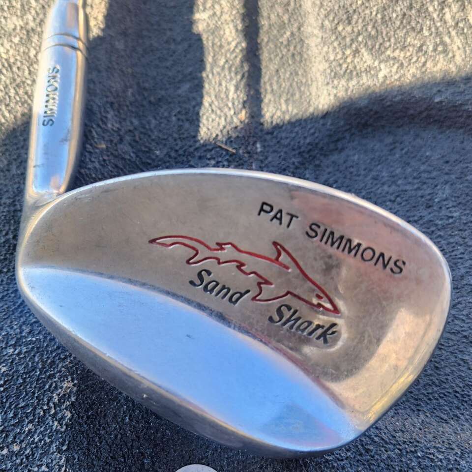 SAND SHARK SAND WEDGE