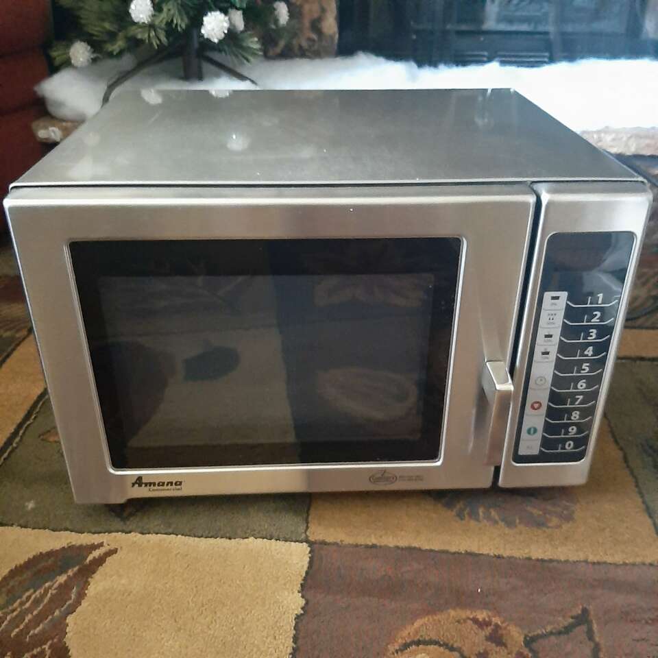 Comercial Microwave